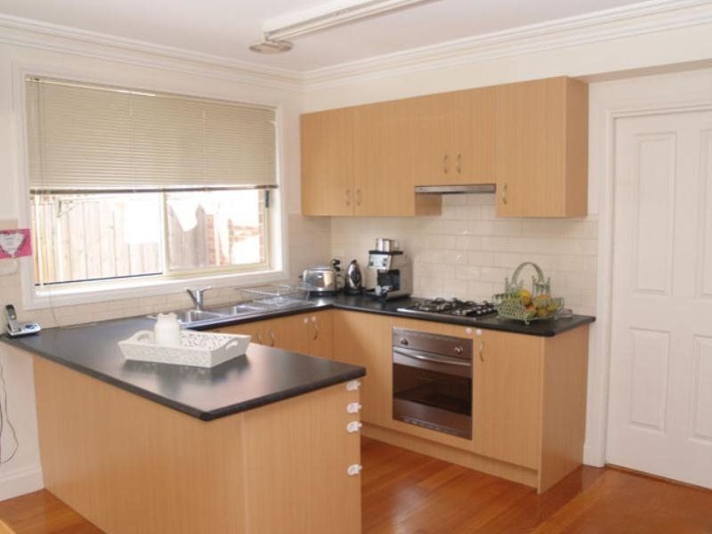 1/8 Roger Street, Doncaster East, VIC 3109, Doncaster East - Thumbnail 2