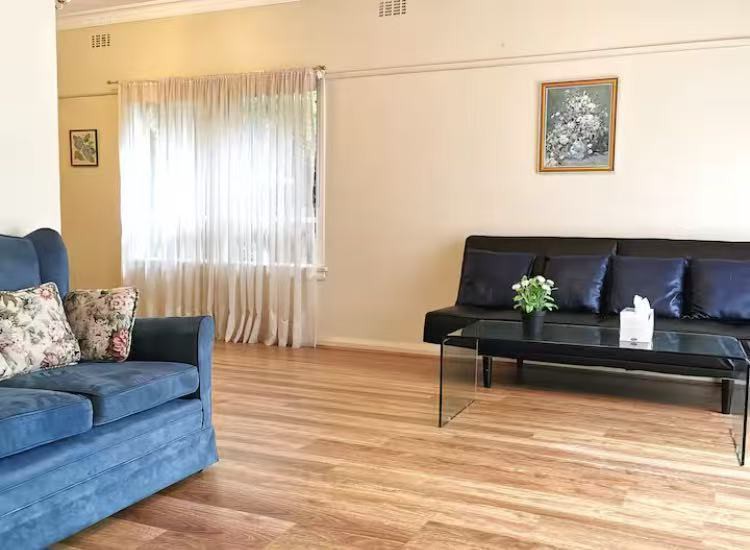 1/8 Short Street, Glen Waverley, VIC 3150 - Thumbnail 2 - 23/04/2025