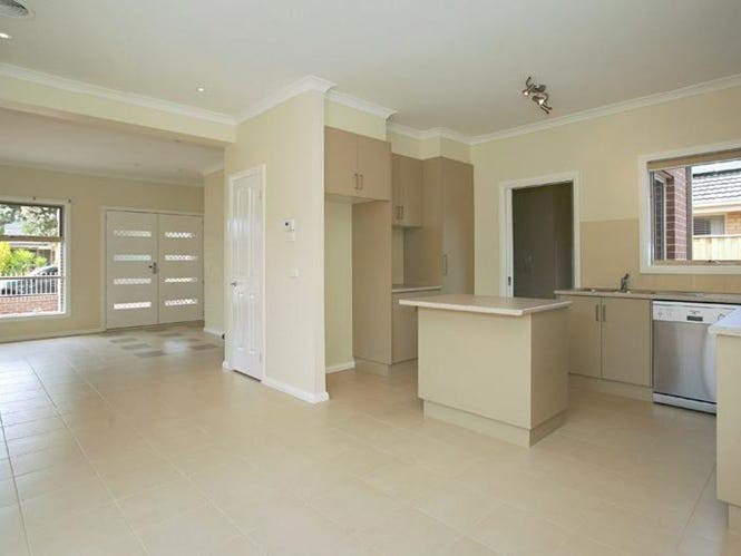 1/8 Valerie Street, Noble Park, VIC 3174, Noble Park - Thumbnail 2