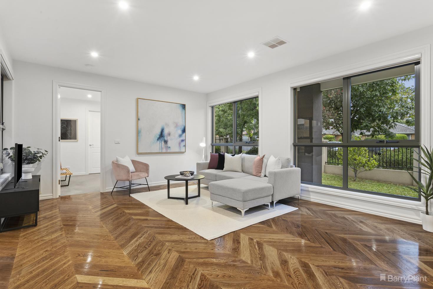 1/82-84 Severn Street, Box Hill North, VIC 3129, Box Hill North - Thumbnail 2