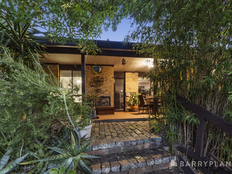 1/82 Brougham Street, Eltham, VIC 3095 - Image - 23/10/2026