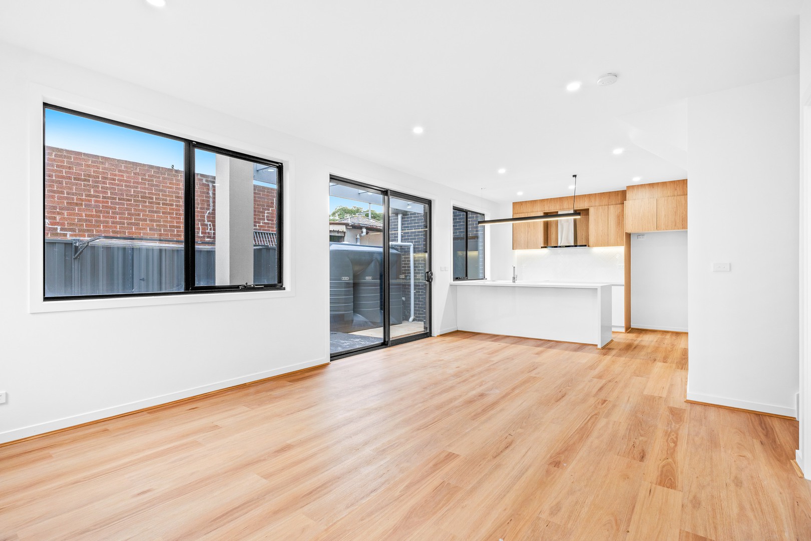 1/82 Helen Street, St Albans, VIC 3021, St Albans - Thumbnail 3