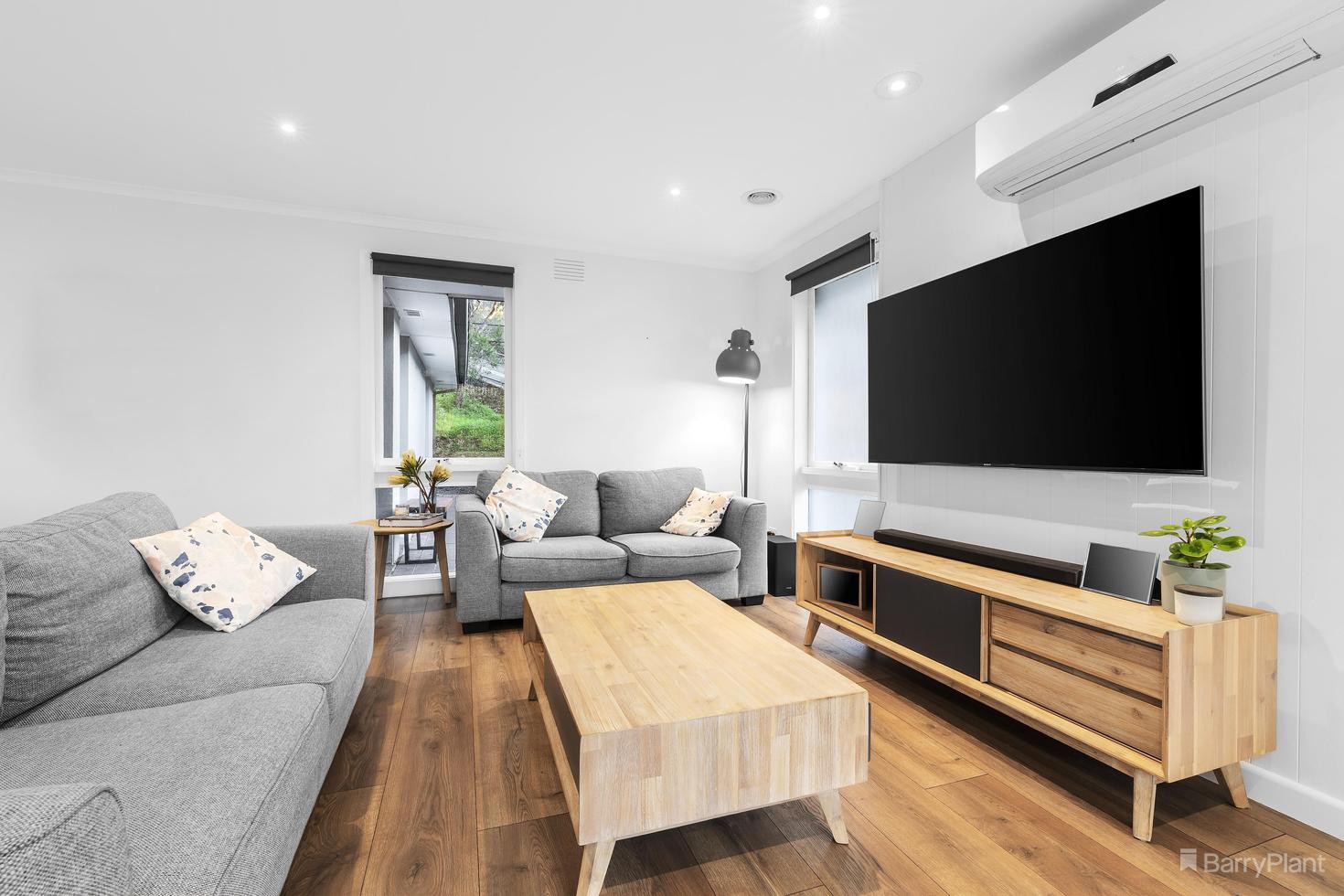1/82 Karingal Drive, Eltham North, VIC 3095, Eltham North - Thumbnail 3