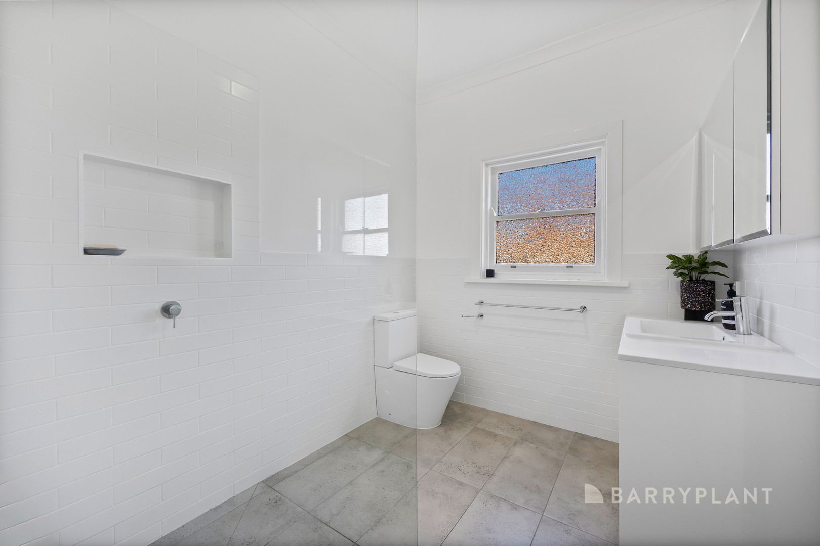 1/835 Humffray Street South, Mount Pleasant, VIC 3350, Mount Pleasant - Thumbnail 7