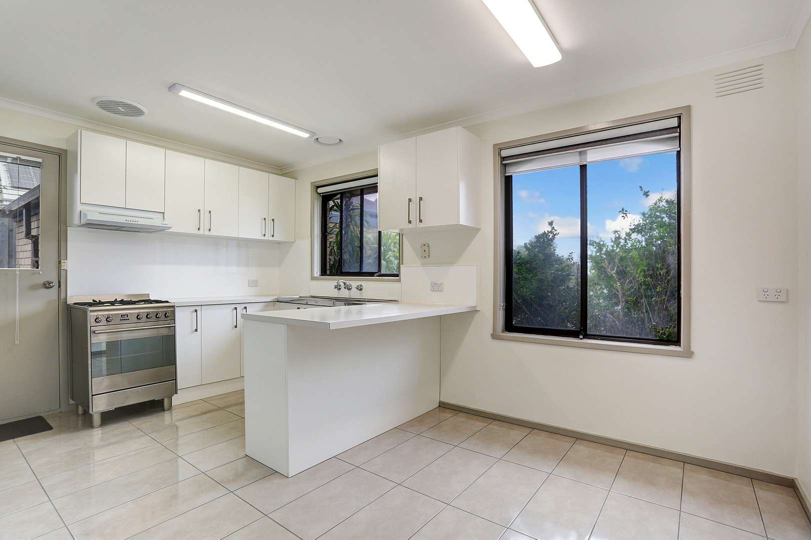 1/84 Chute Street, Mordialloc, VIC 3195, Mordialloc - Thumbnail 2