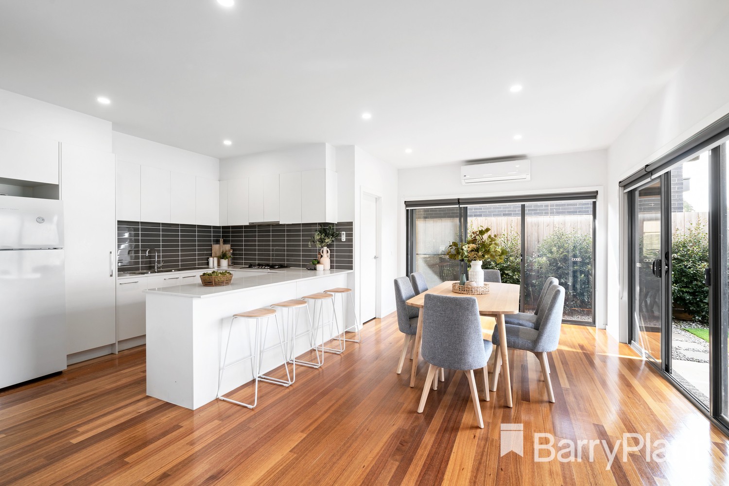 1/84 Rockbank Road, Ardeer, VIC 3022, Ardeer - Thumbnail 2
