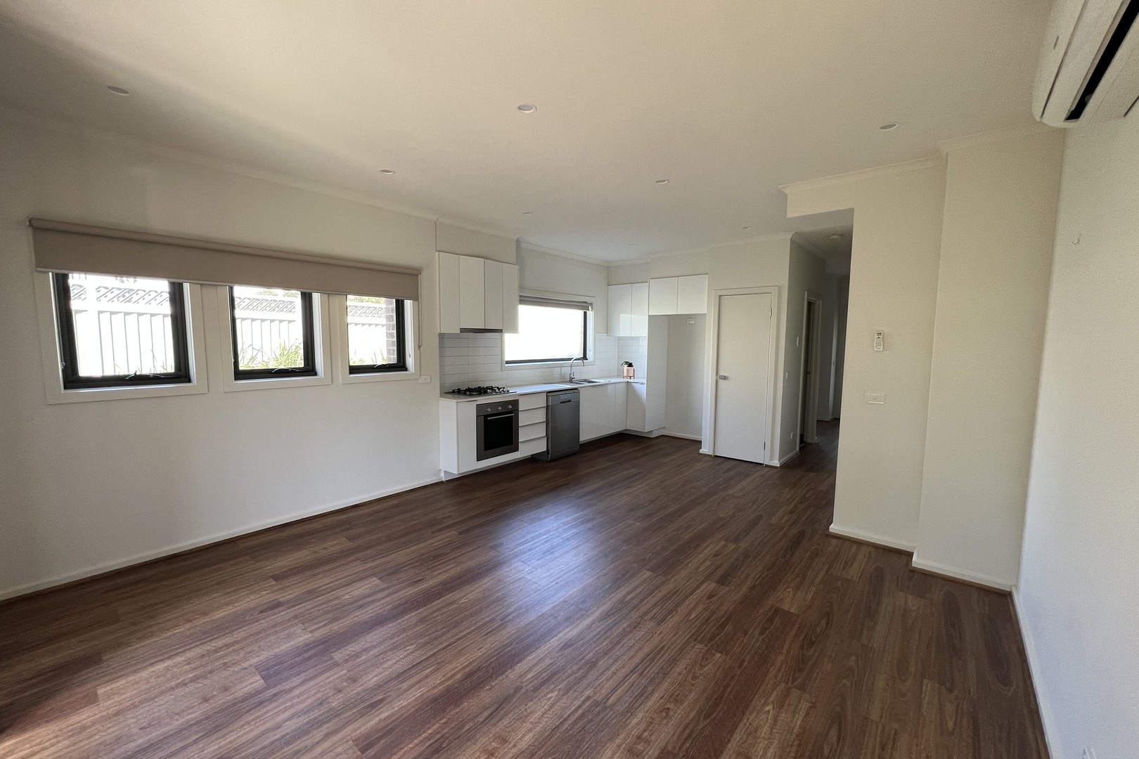 1/86 Quinn Grove, Keilor East, VIC 3033, Keilor East - Thumbnail 2