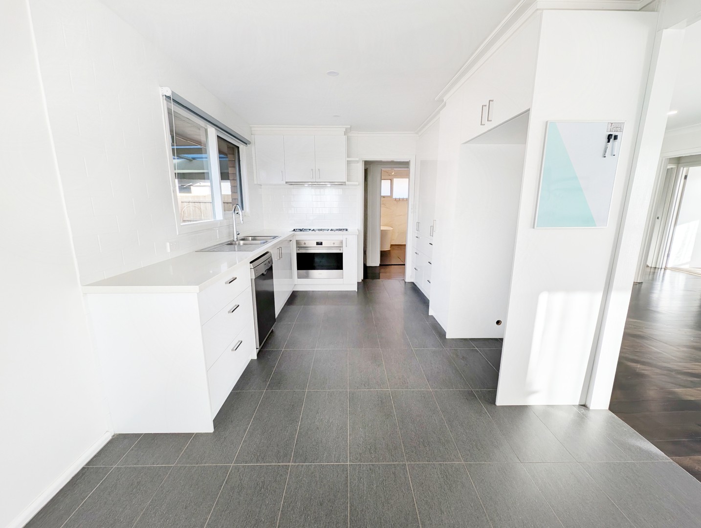 1/87 Darriwill Street, Bell Post Hill, VIC 3215, Bell Post Hill - Thumbnail 2