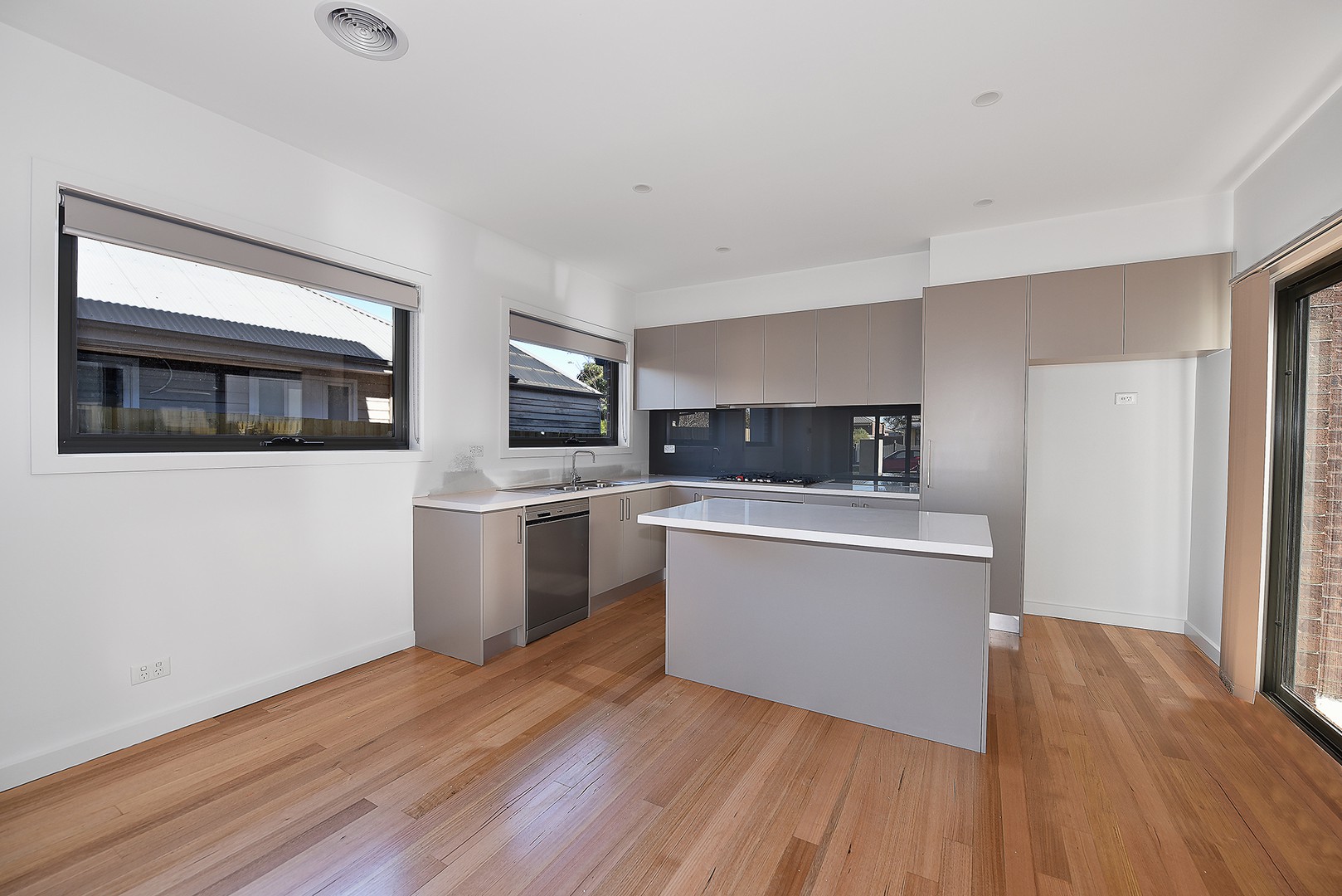 1/89 Bowes Avenue, Airport West, VIC 3042, Airport West - Thumbnail 3