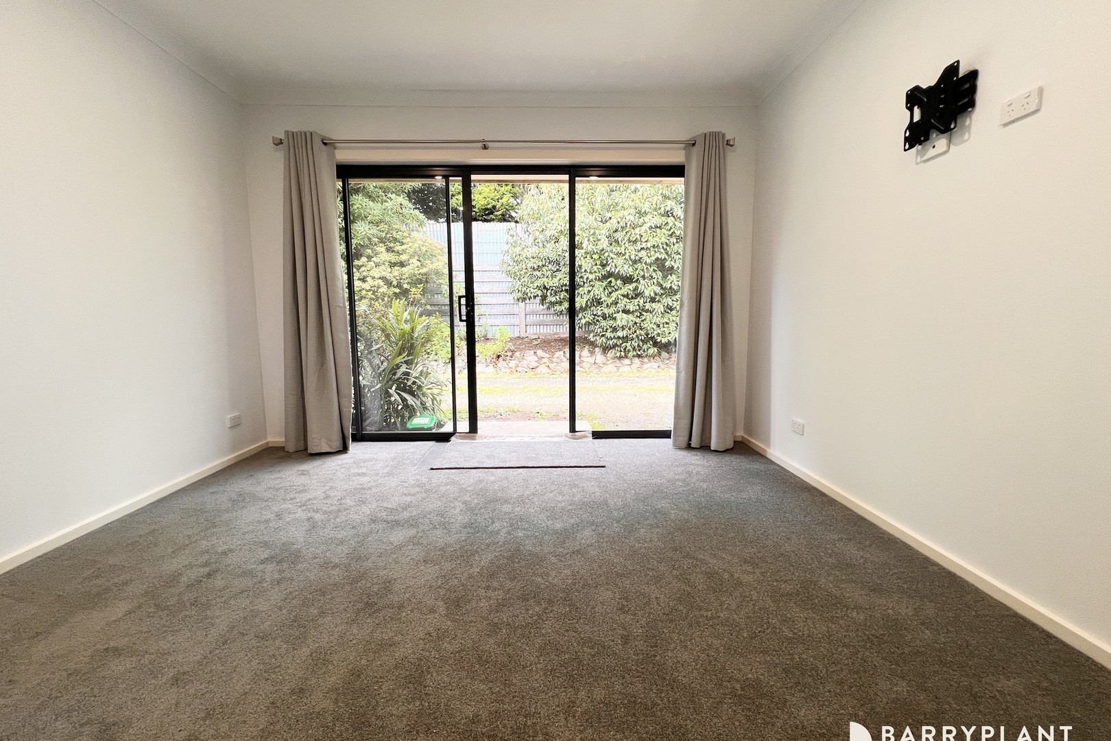1/9 Armstrong Avenue, Drouin, VIC 3818, Drouin - Thumbnail 8