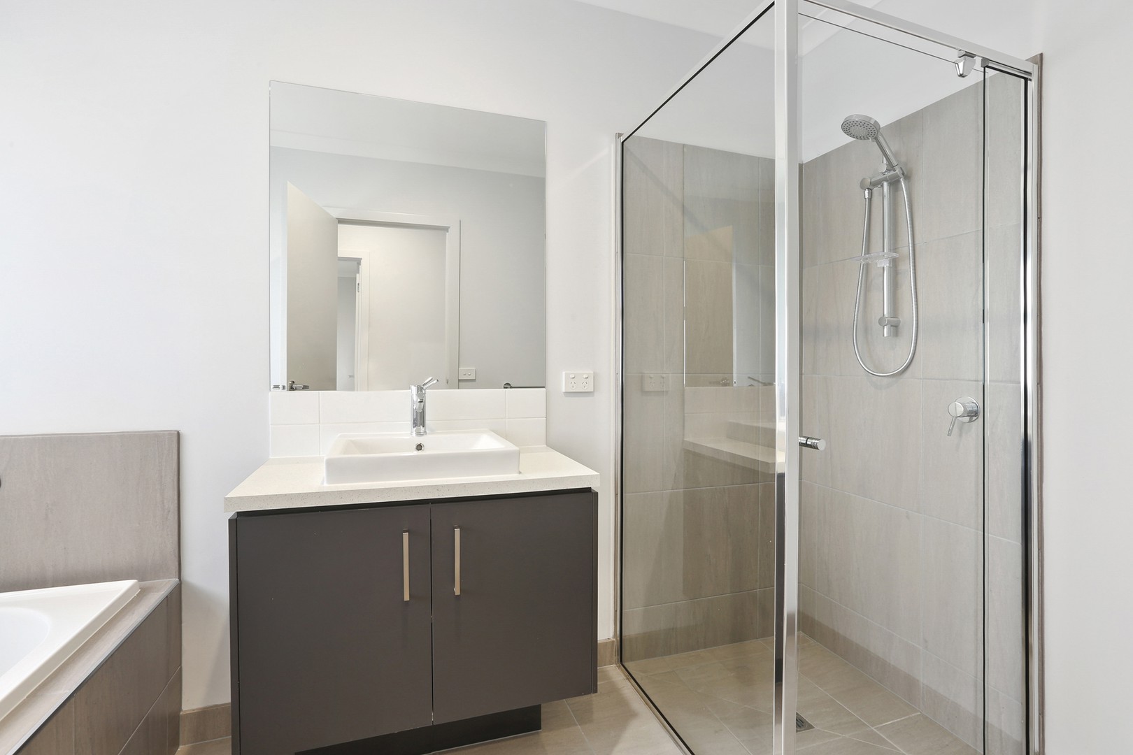 1/9 Chiller Court, Grovedale, VIC 3216, Grovedale - Thumbnail 2