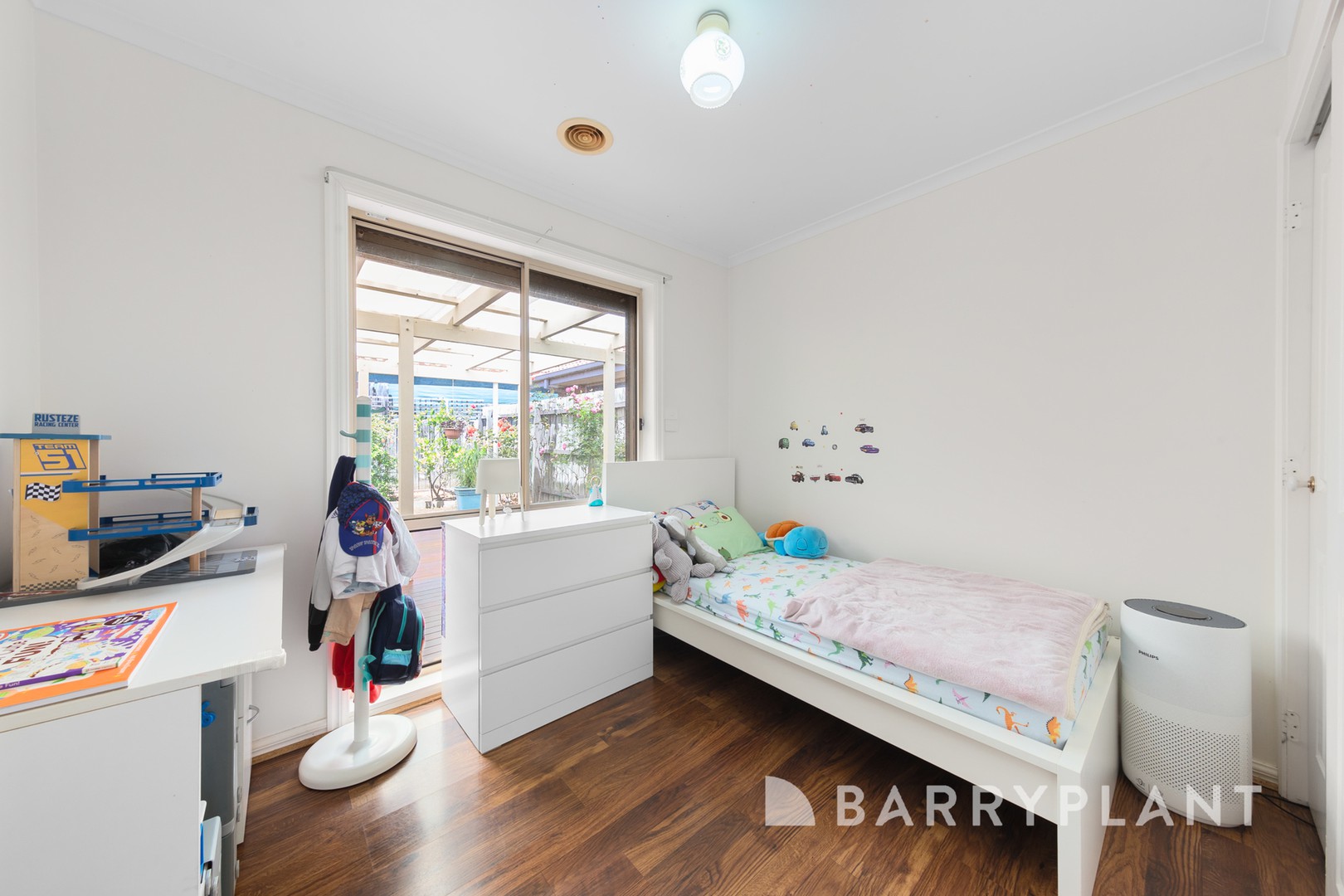 1/9 Chircop Close, Sydenham, VIC 3037, Sydenham - Thumbnail 2