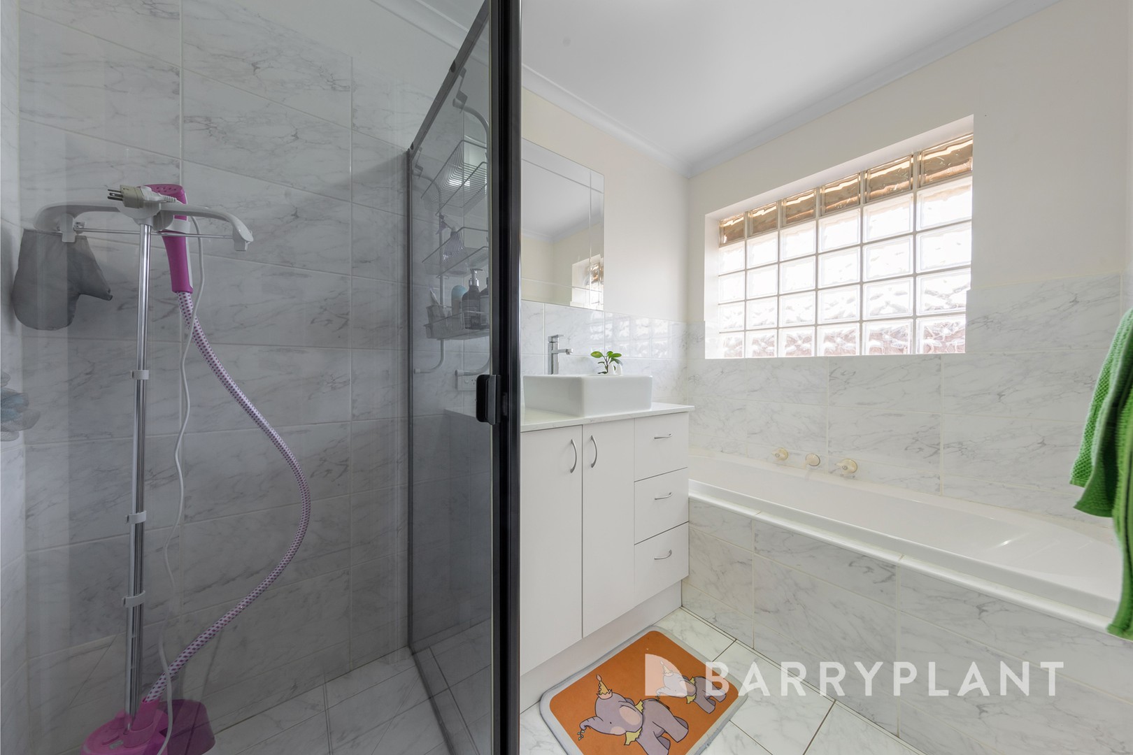 1/9 Chircop Close, Sydenham, VIC 3037, Sydenham - Thumbnail 3