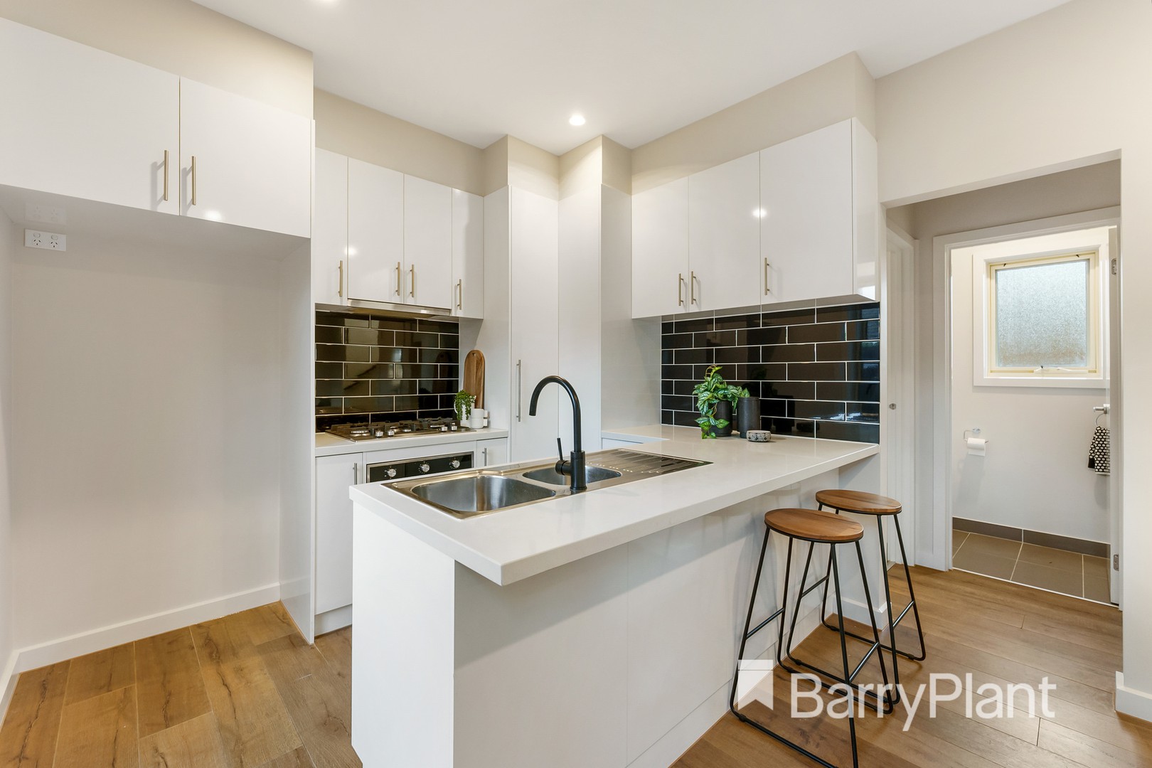 1/9 Fox StreetSt Albans, VIC 3021, St Albans - Thumbnail 5