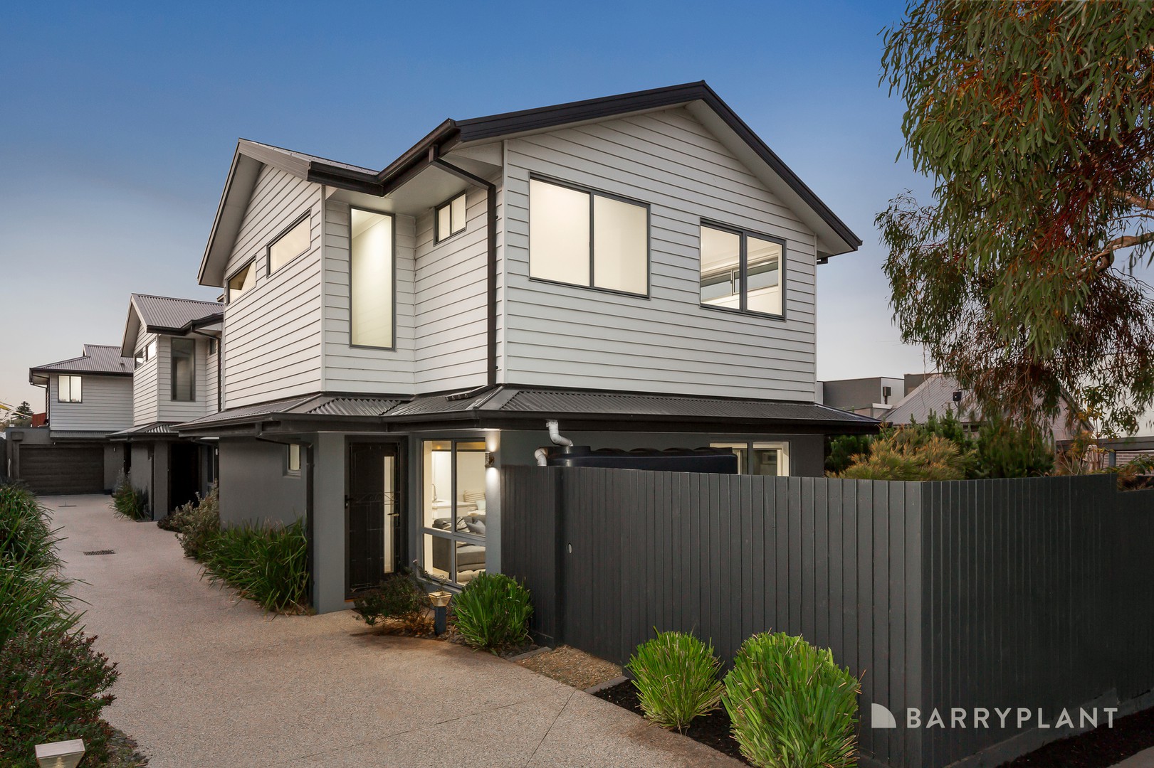 1/9 Fraser Avenue, Edithvale, VIC 3196, Edithvale - Thumbnail 2