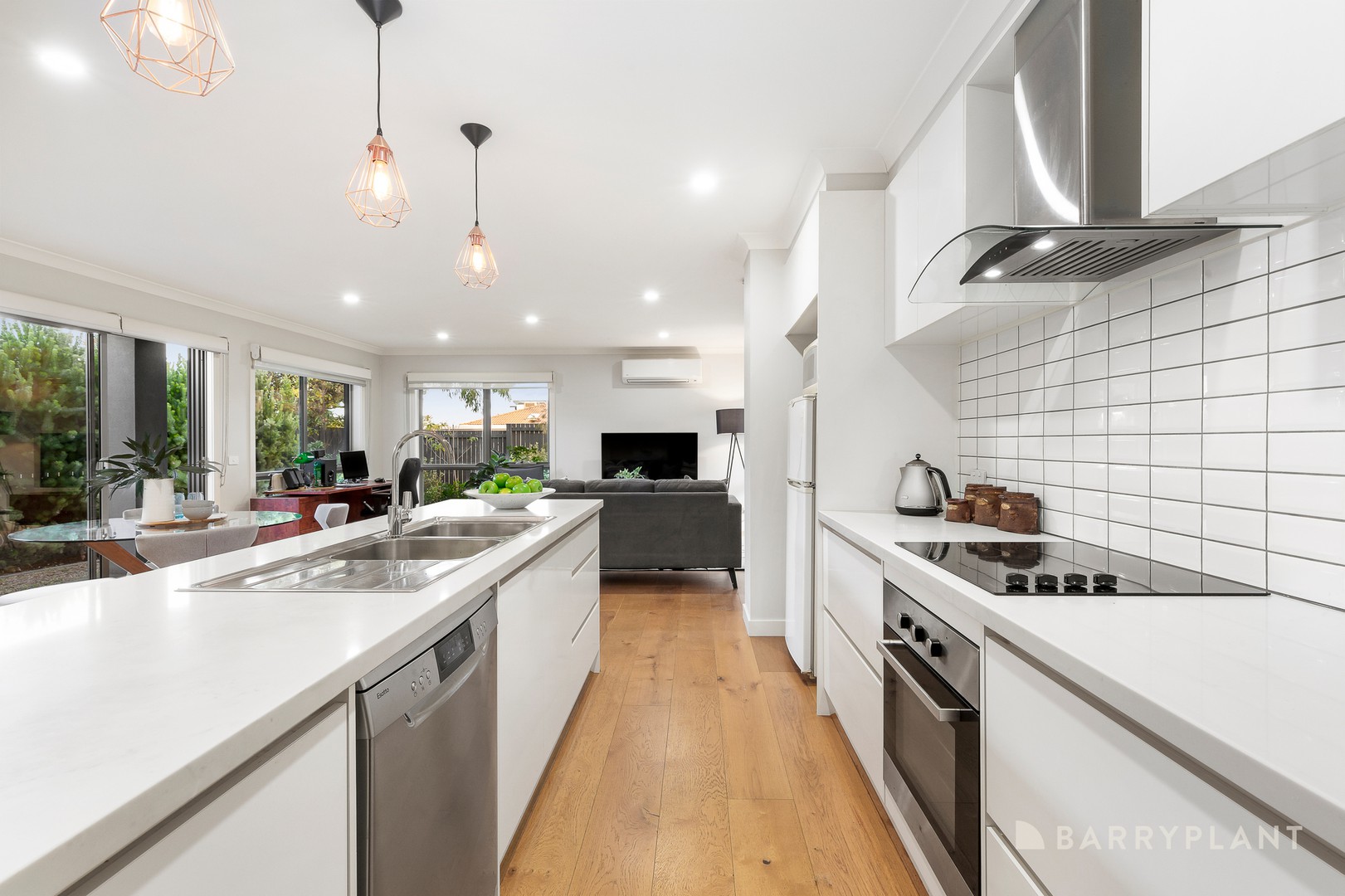 1/9 Fraser Avenue, Edithvale, VIC 3196, Edithvale - Thumbnail 3