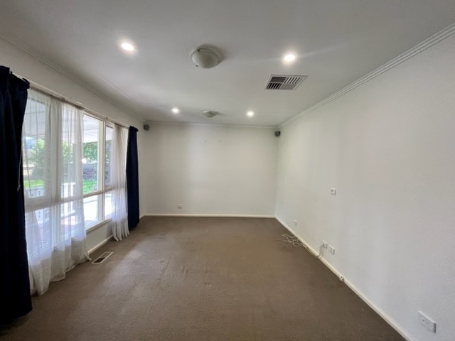 1/9 Imperial Avenue, Bayswater, VIC 3153, Bayswater - Thumbnail 3