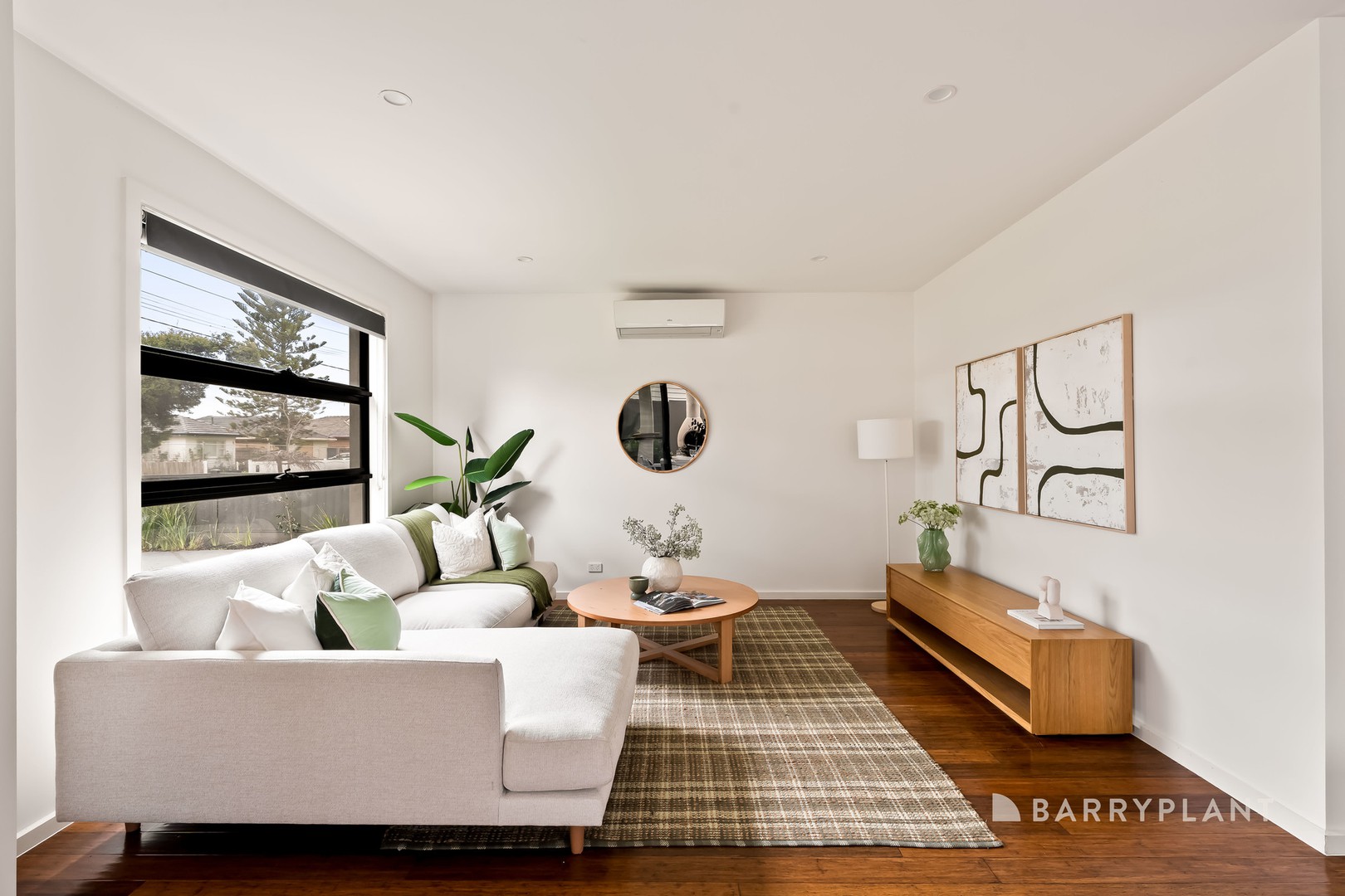 1/9 Poplar Street, Thomastown, VIC 3074 - Thumbnail 2 - 26/08/2026