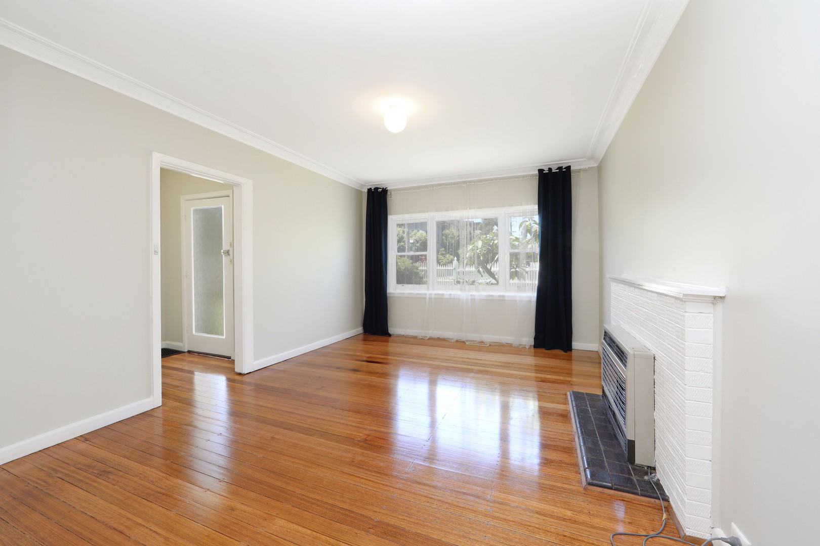 1/9 Richard  Street, Glen Waverley, VIC 3150, Glen Waverley - Thumbnail 2