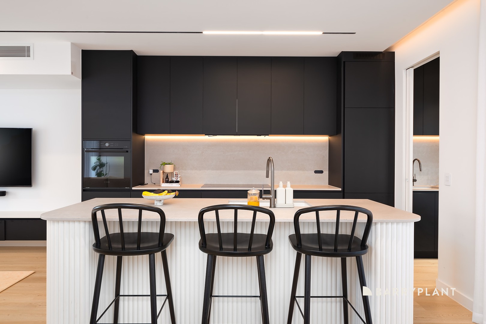 1/9 Romsey Crescent, Dallas, VIC 3047, Dallas - Thumbnail 5