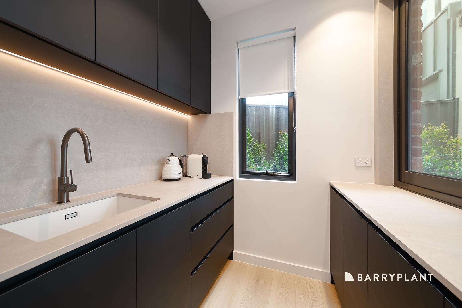 1/9 Romsey Crescent, Dallas, VIC 3047, Dallas - Thumbnail 6