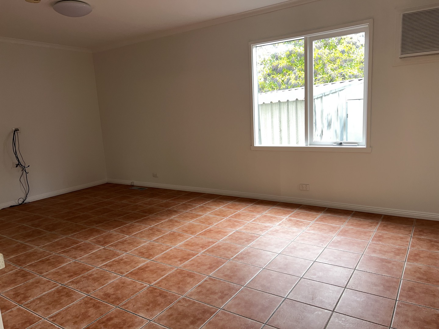 1/9 Selkirk Ave, Wantirna, VIC 3152, Wantirna - Thumbnail 4