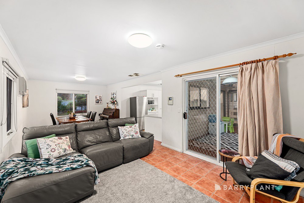 1/9 Selkirk Avenue, Wantirna, VIC 3152 - Thumbnail 2 - 20/03/2025