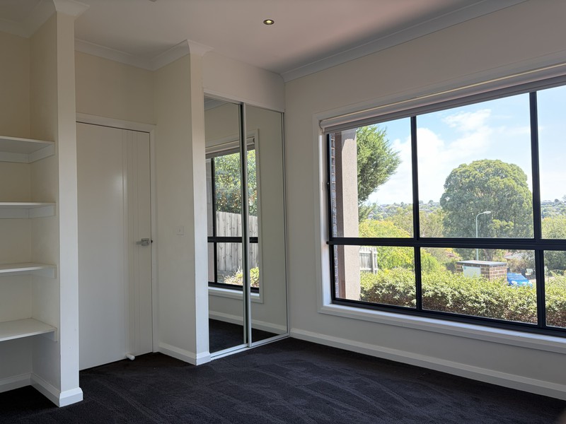 1/9 Standring Close, Donvale, VIC 3111 - Image - 02/08/2024