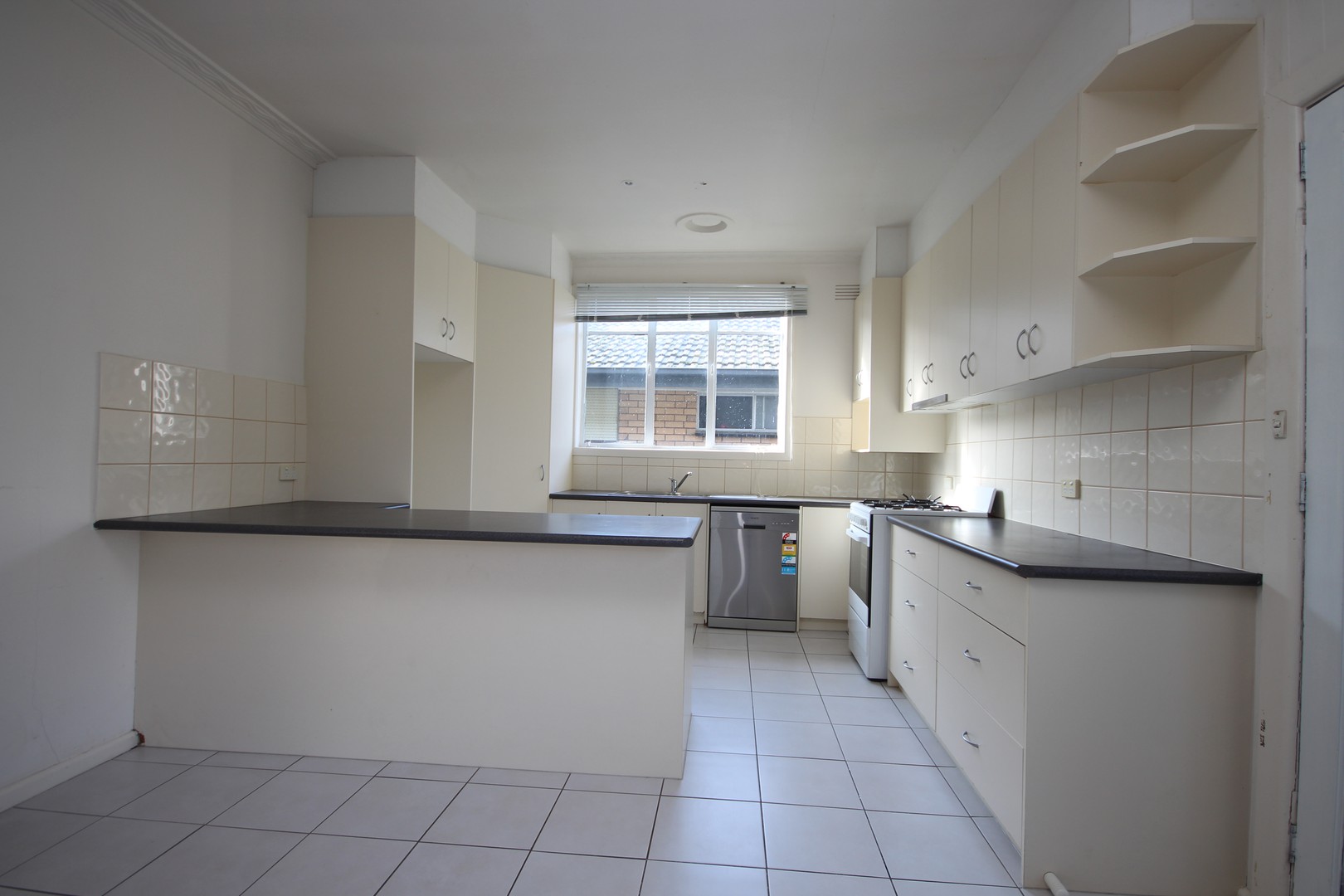 1/9 Vistula Avenue, Bell Park, VIC 3215, Bell Park - Thumbnail 3