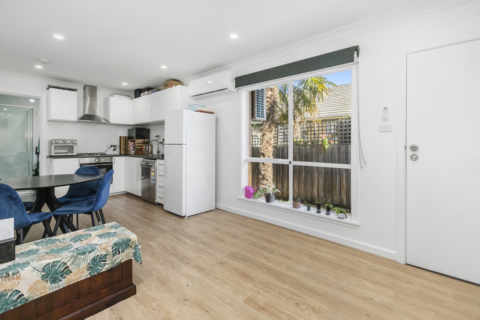 1/9 Waveney Street, ST ALBANS, 3021, St Albans - Thumbnail 4