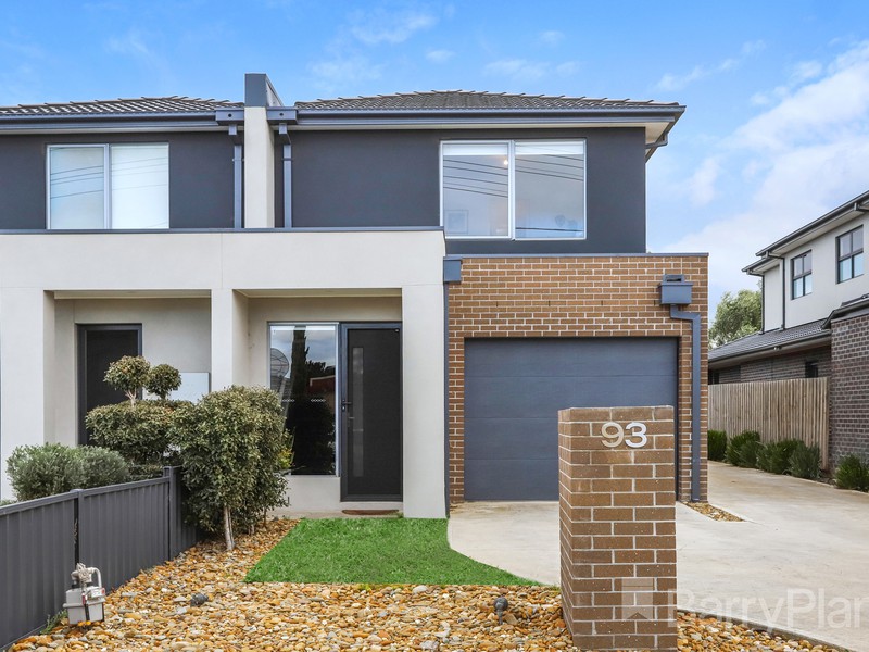 1/93 Cumberland Street, Sunshine North, VIC 3020 - Image - 12/12/2025