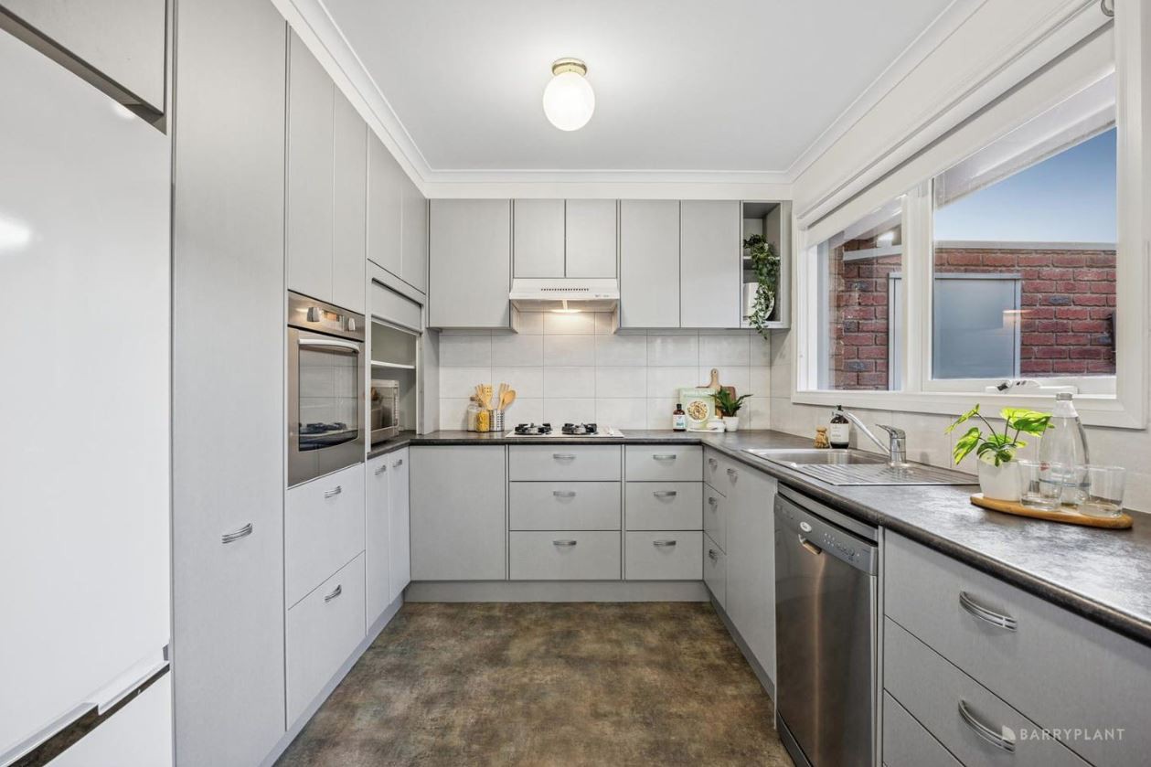 1/94-96 Mount Pleasant Road, Nunawading, VIC 3131, Nunawading - Thumbnail 3