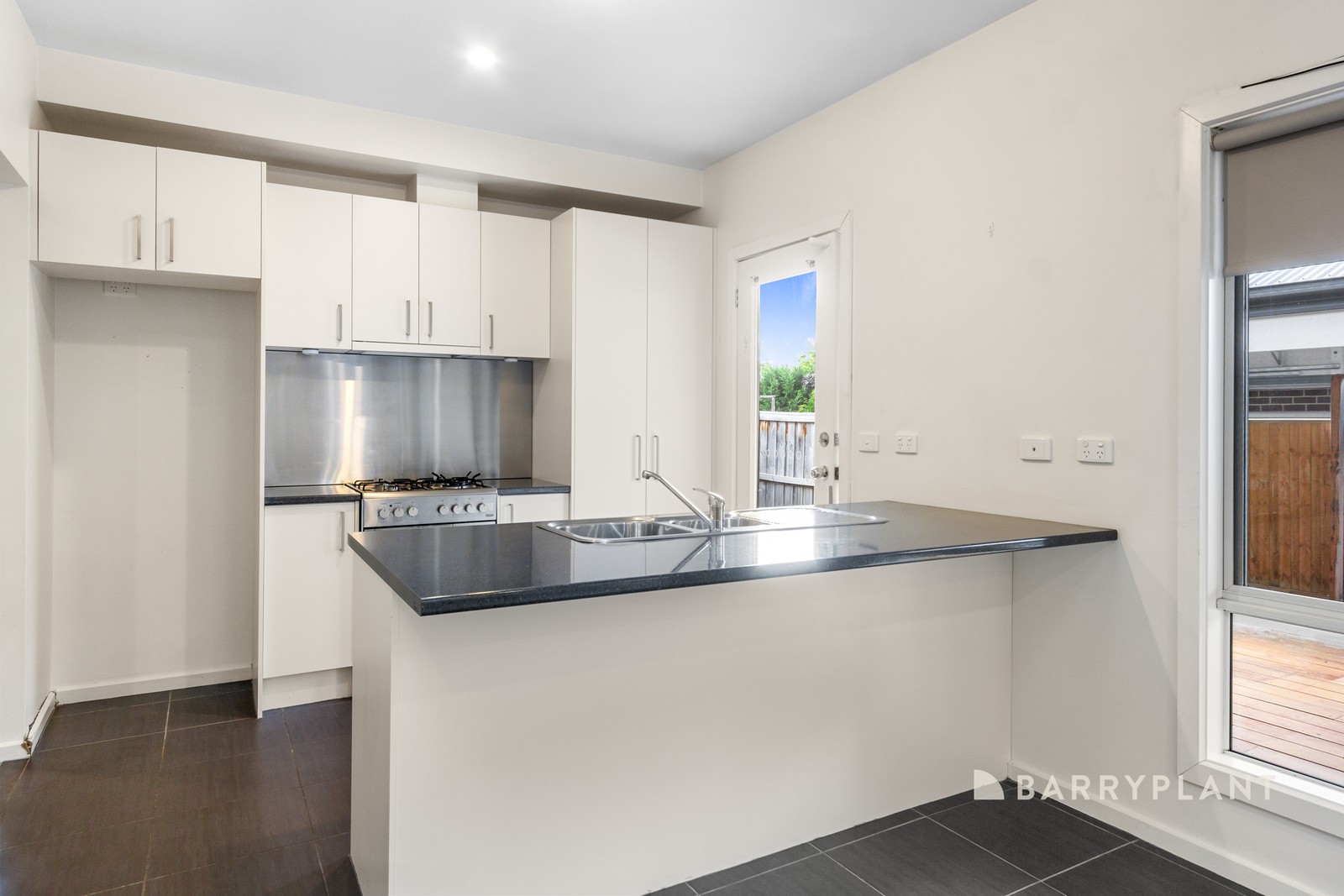 1/95 Scoresby Road, Bayswater, VIC 3153, Bayswater - Thumbnail 2