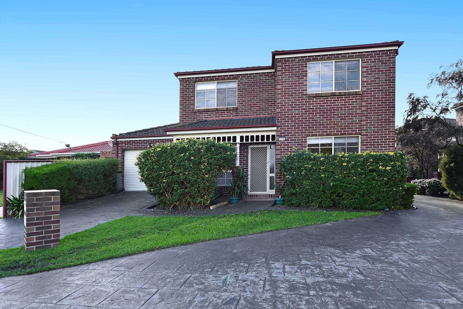 1/96 Lenoak Street, Gladstone Park, VIC 3043 - Thumbnail 1 - 01/07/2026
