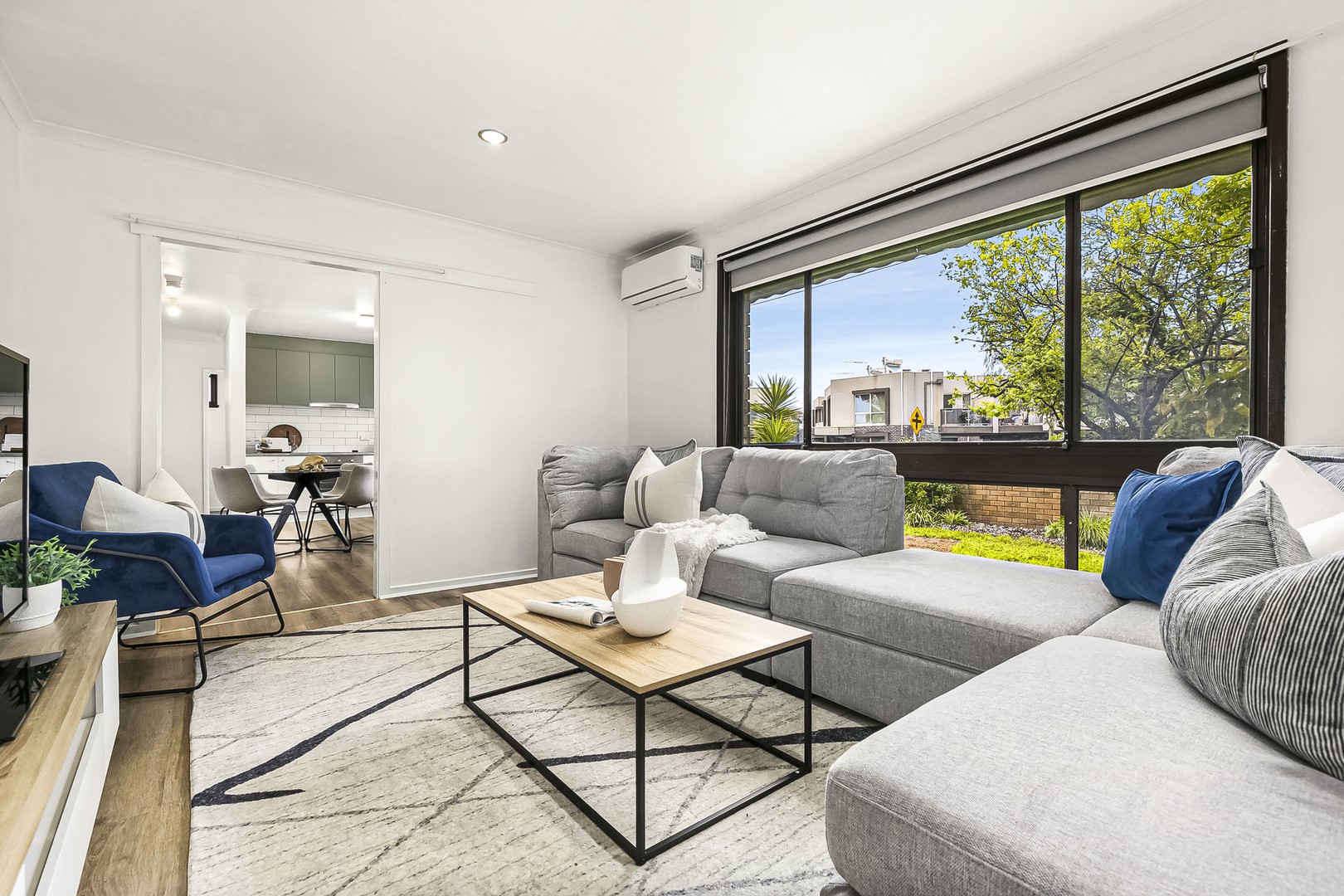 1/98 Plumpton Avenue, Glenroy, VIC 3046, Glenroy - Thumbnail 2