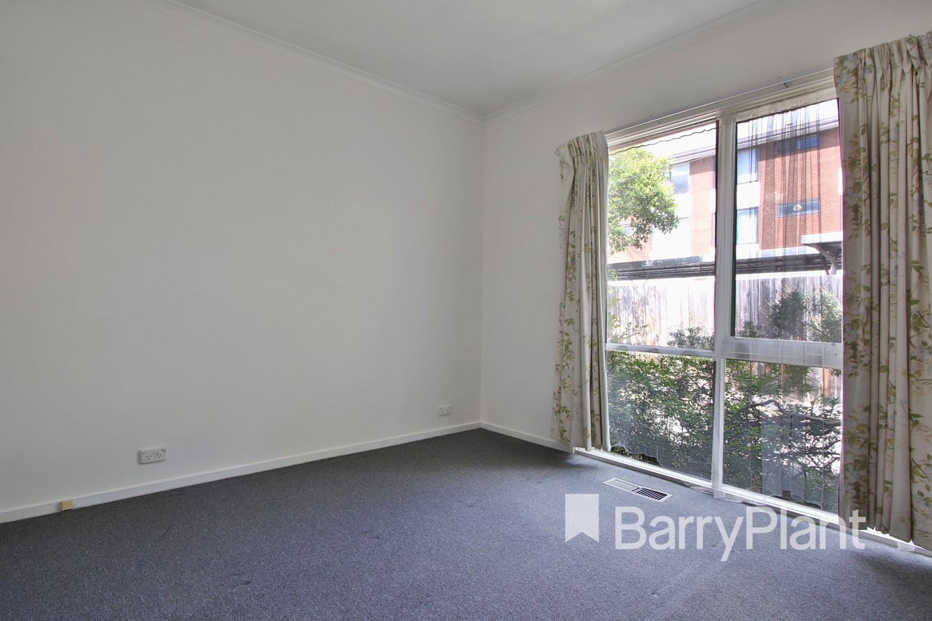 1/98 Thames Street, Box Hill North, VIC 3129, Box Hill North - Thumbnail 4