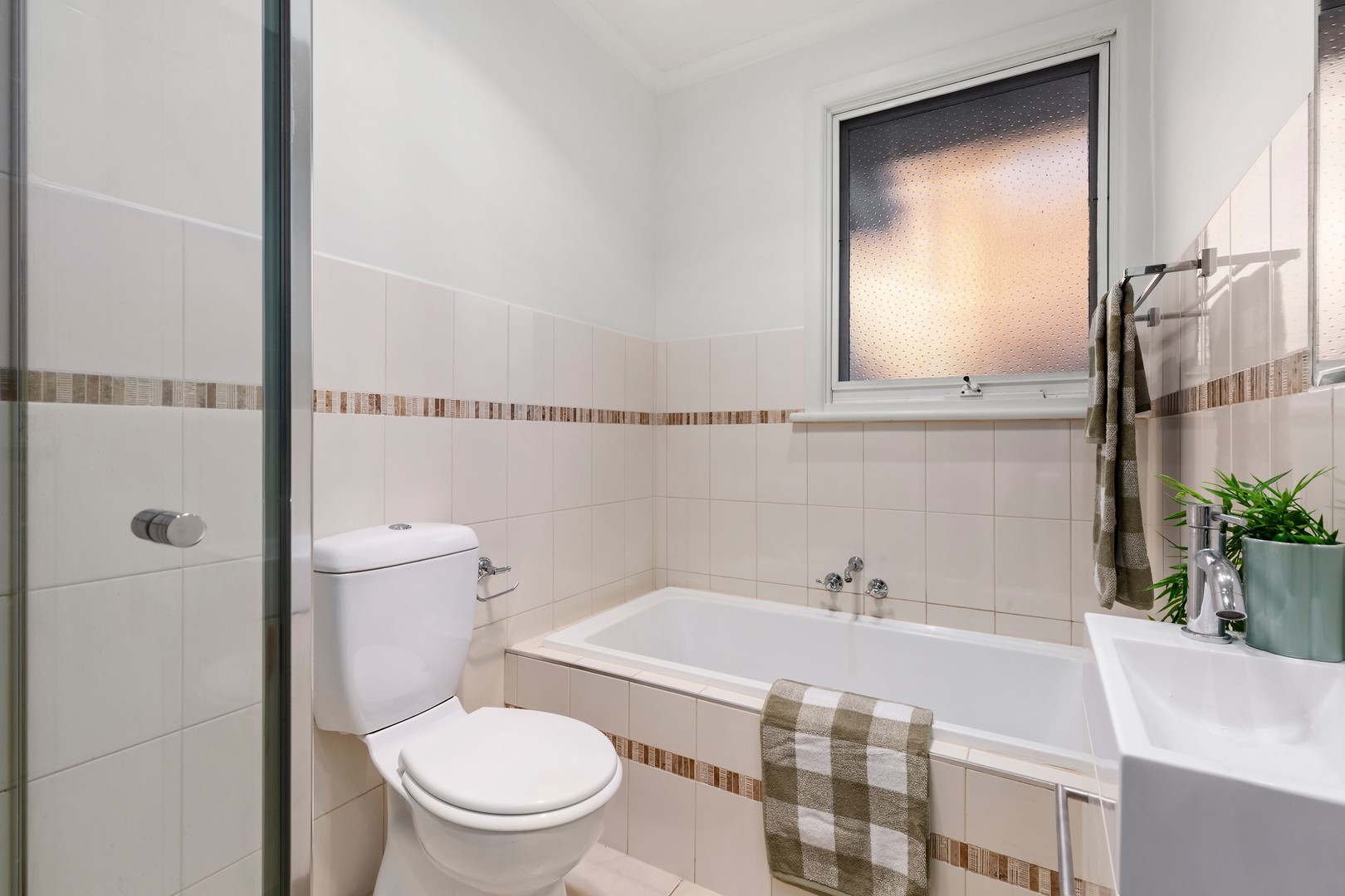 1 Ada Street, Doncaster, VIC 3108, Doncaster - Thumbnail 5