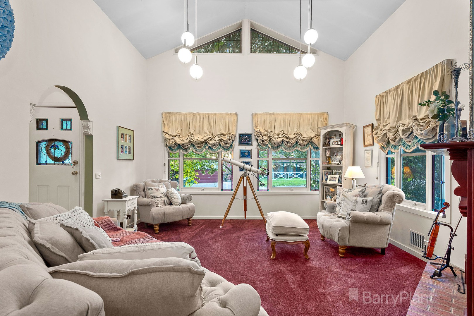 1 Adelaide Close, Berwick, VIC 3806, Berwick - Thumbnail 4