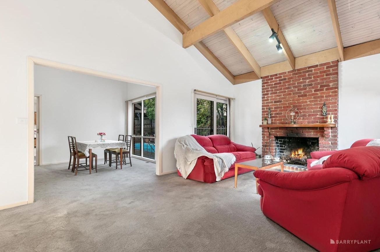 1 Adelyn Avenue, Donvale, VIC 3111 - Thumbnail 2 - 11/07/2025