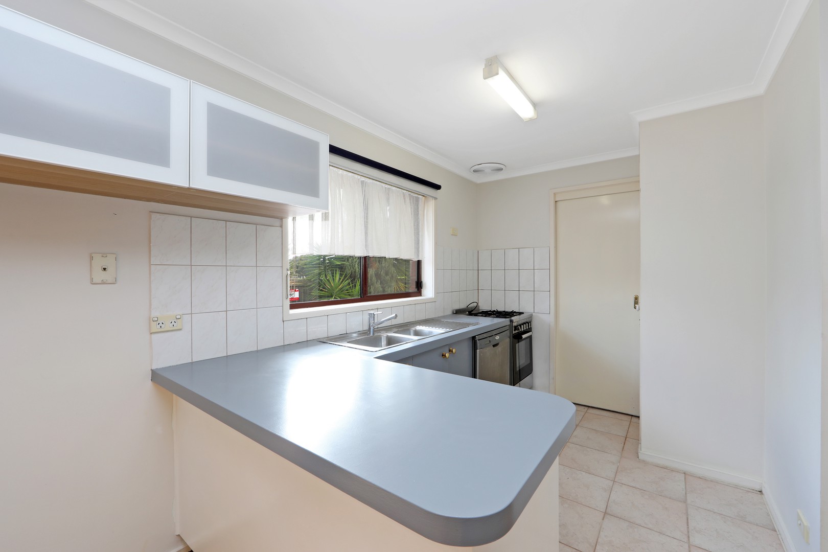 1 Adrian Place, Rowville, VIC 3178, Rowville - Thumbnail 2