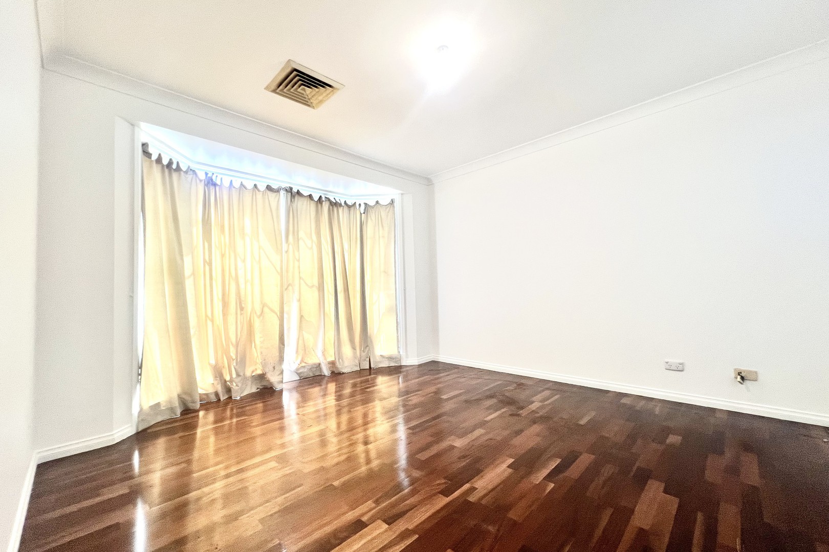 1 Aitken Drive, Delahey, VIC 3037, Delahey - Thumbnail 4