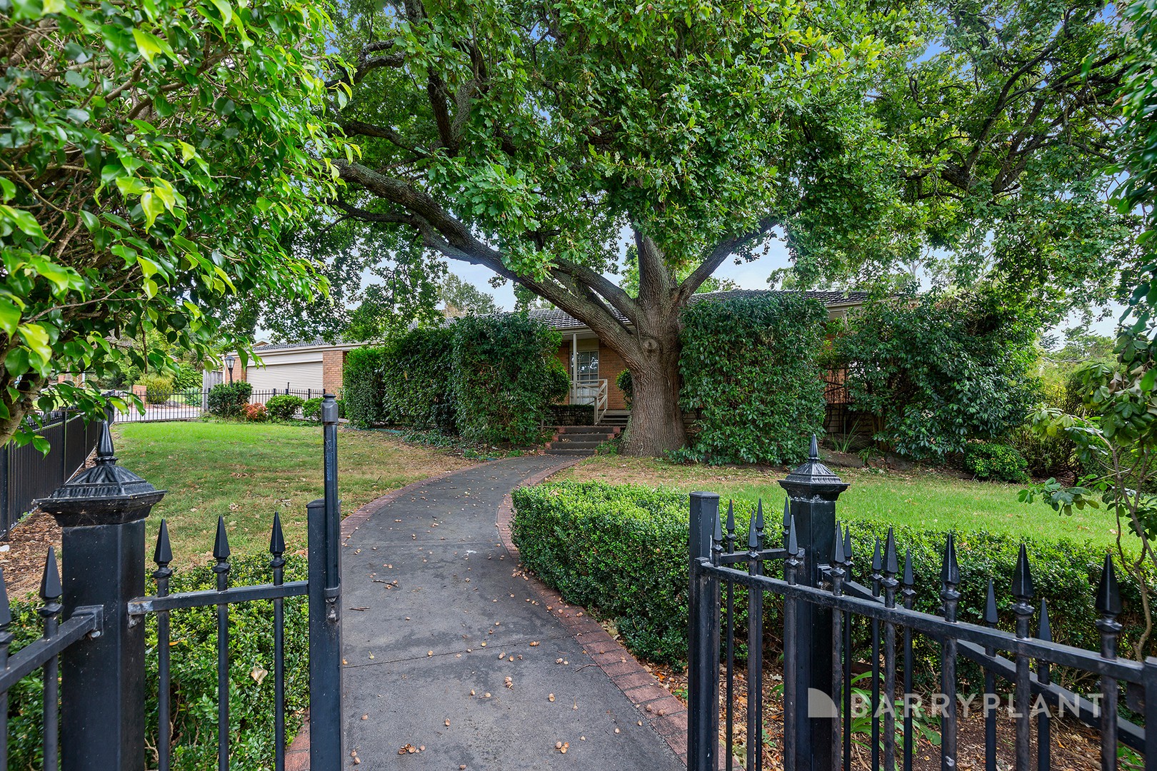 1 Alsop Lane, Berwick, VIC 3806, Berwick - Thumbnail 2
