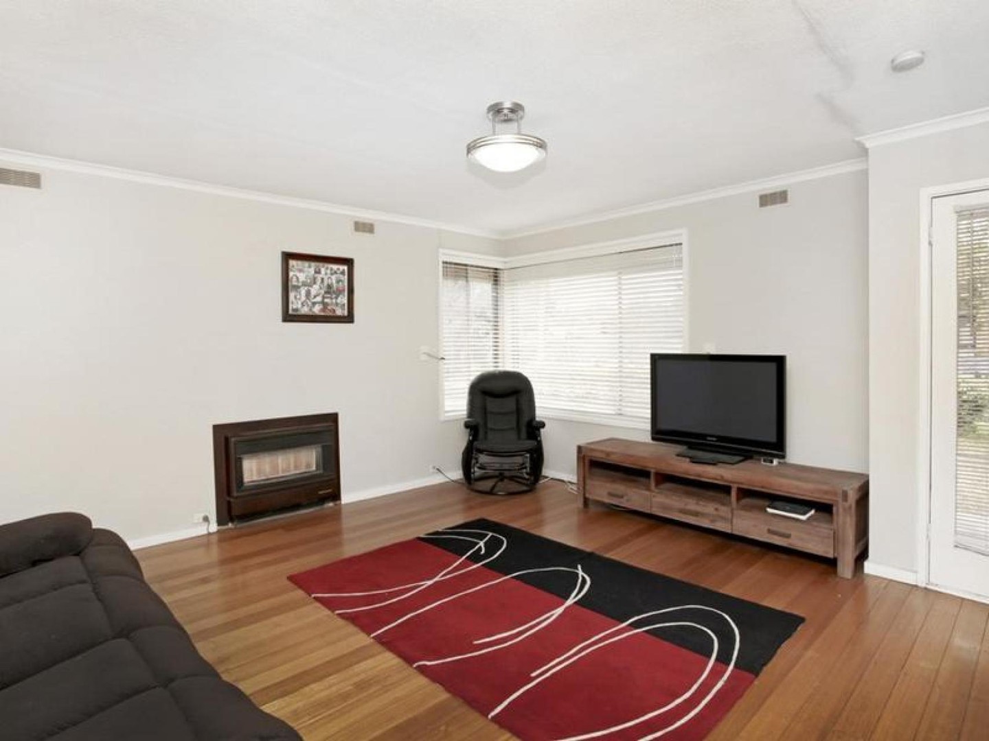 1 Amanda Court, Melton, VIC 3337, Melton - Thumbnail 2