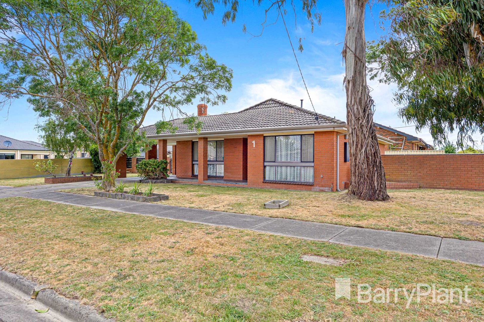 1 Aminya Avenue, Delacombe, VIC 3356 - Thumbnail 2 - 06/01/2023
