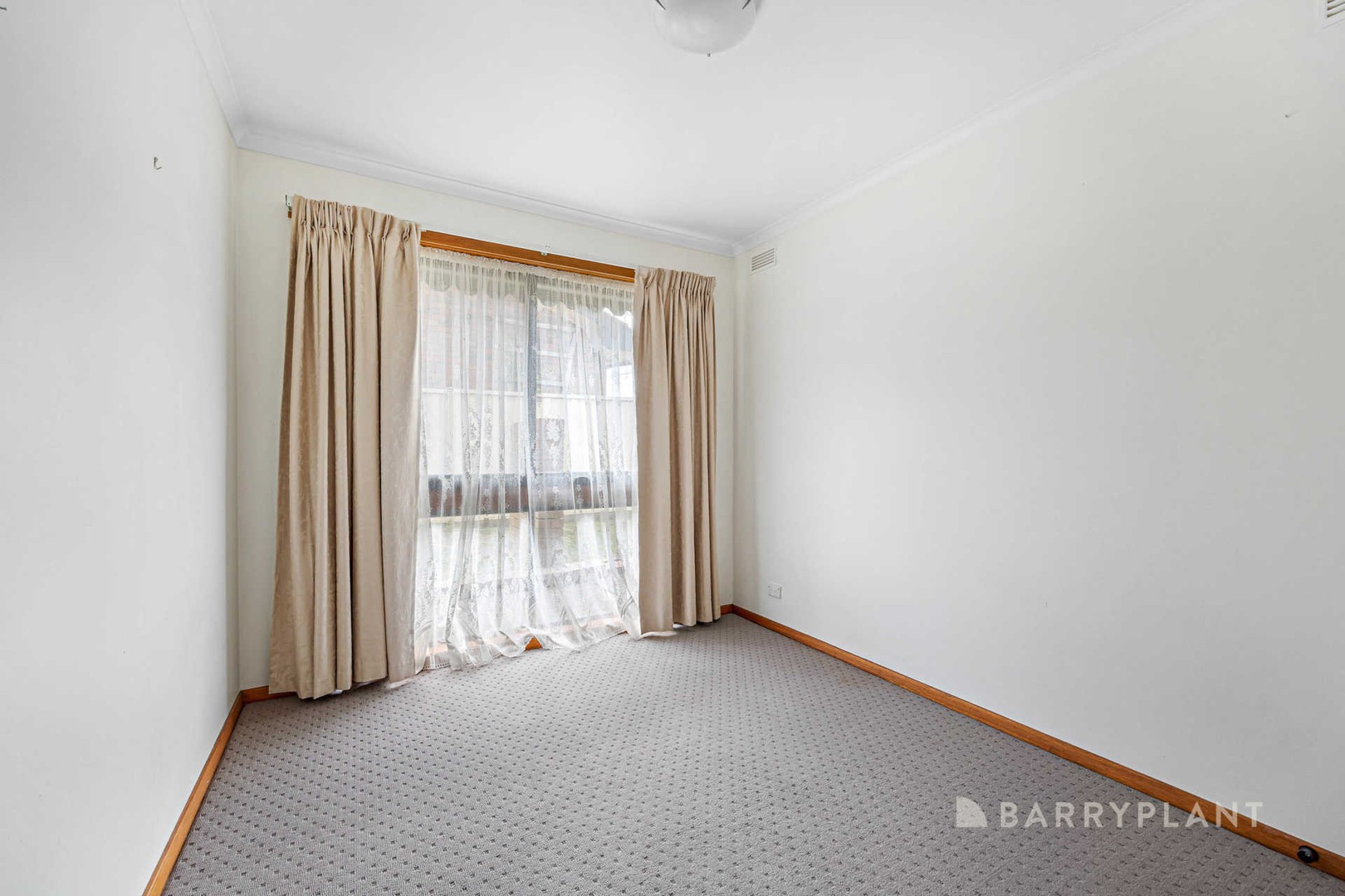 1 Aminya Avenue, Delacombe, VIC 3356, Delacombe - Thumbnail 7