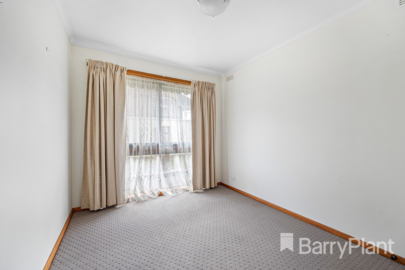 1 Aminya Avenue, Delacombe, VIC 3356, Delacombe - Thumbnail 8