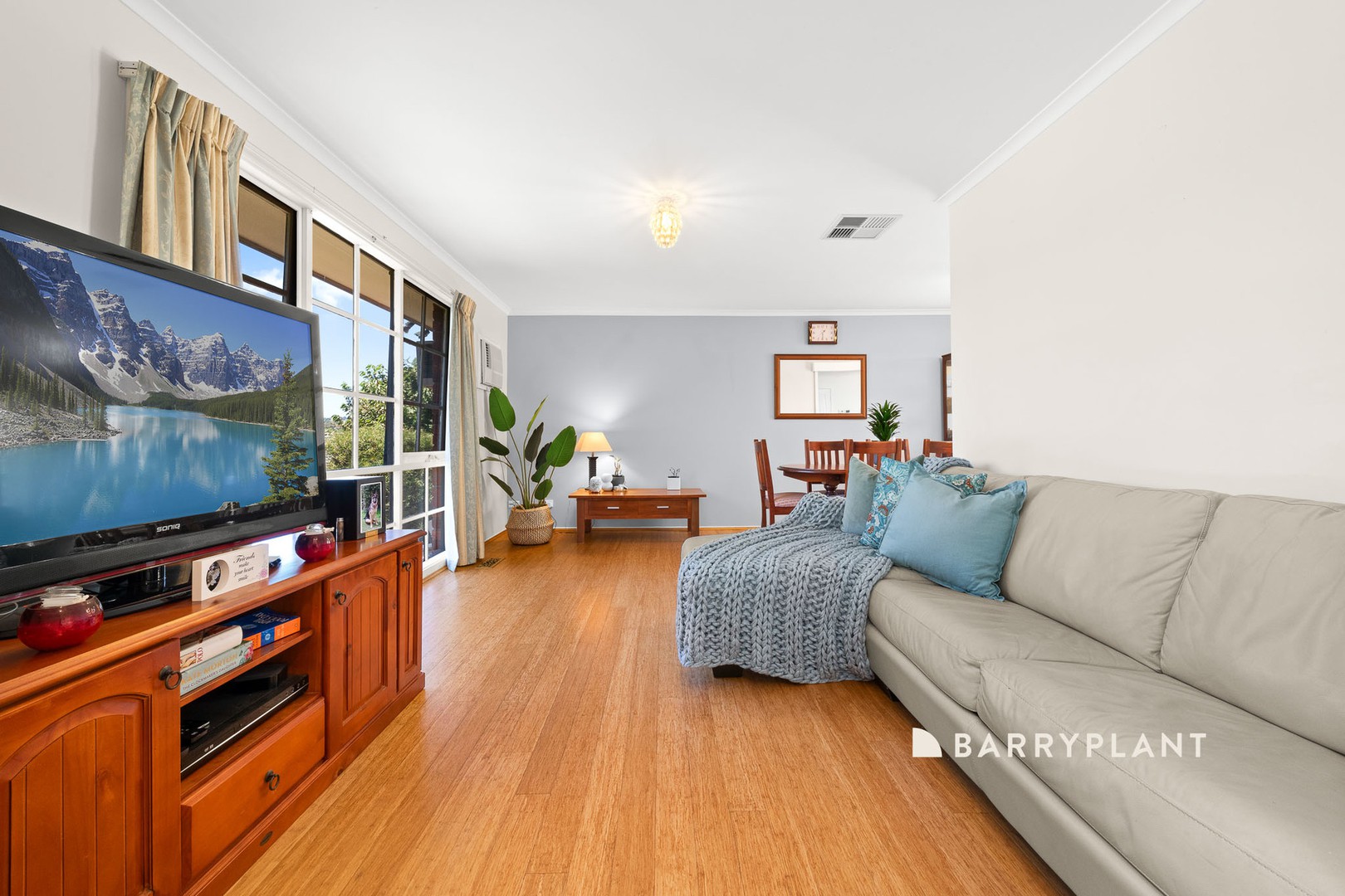 1 Andene Drive, Narre Warren, VIC 3805 - Thumbnail 2 - 31/01/2024