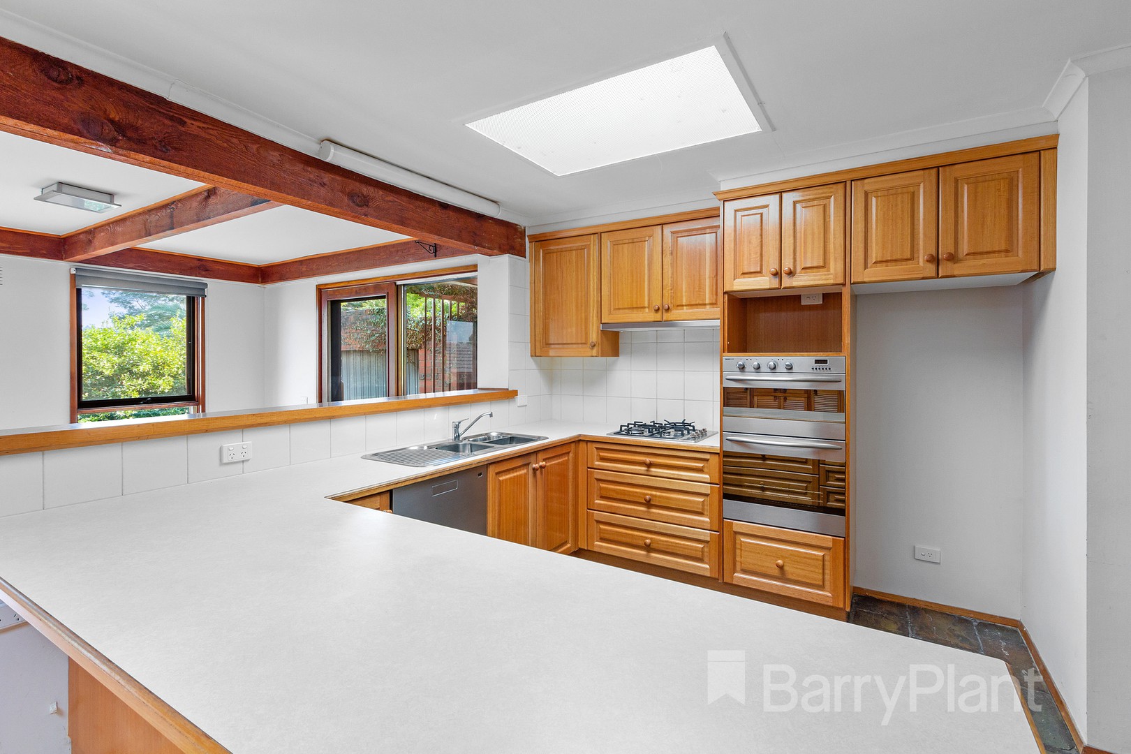 1 Araluen Drive, Croydon, VIC 3136, Croydon - Thumbnail 3