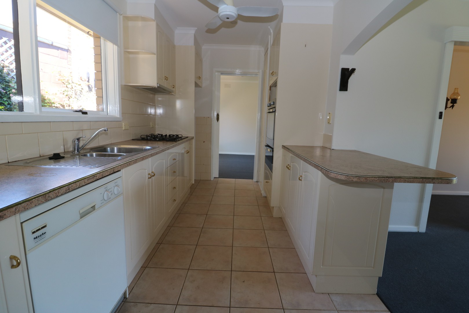 1 Armitage Court, Belmont, VIC 3216, Belmont - Thumbnail 4