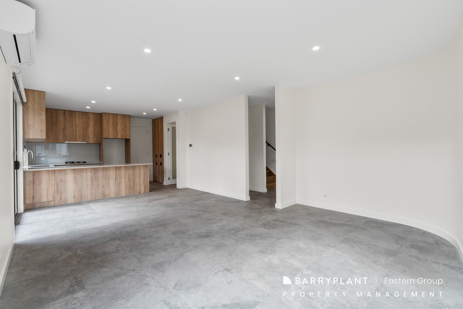 1/16 Ashford Street, Templestowe Lower, VIC 3107 - Thumbnail 2 - 07/08/2025